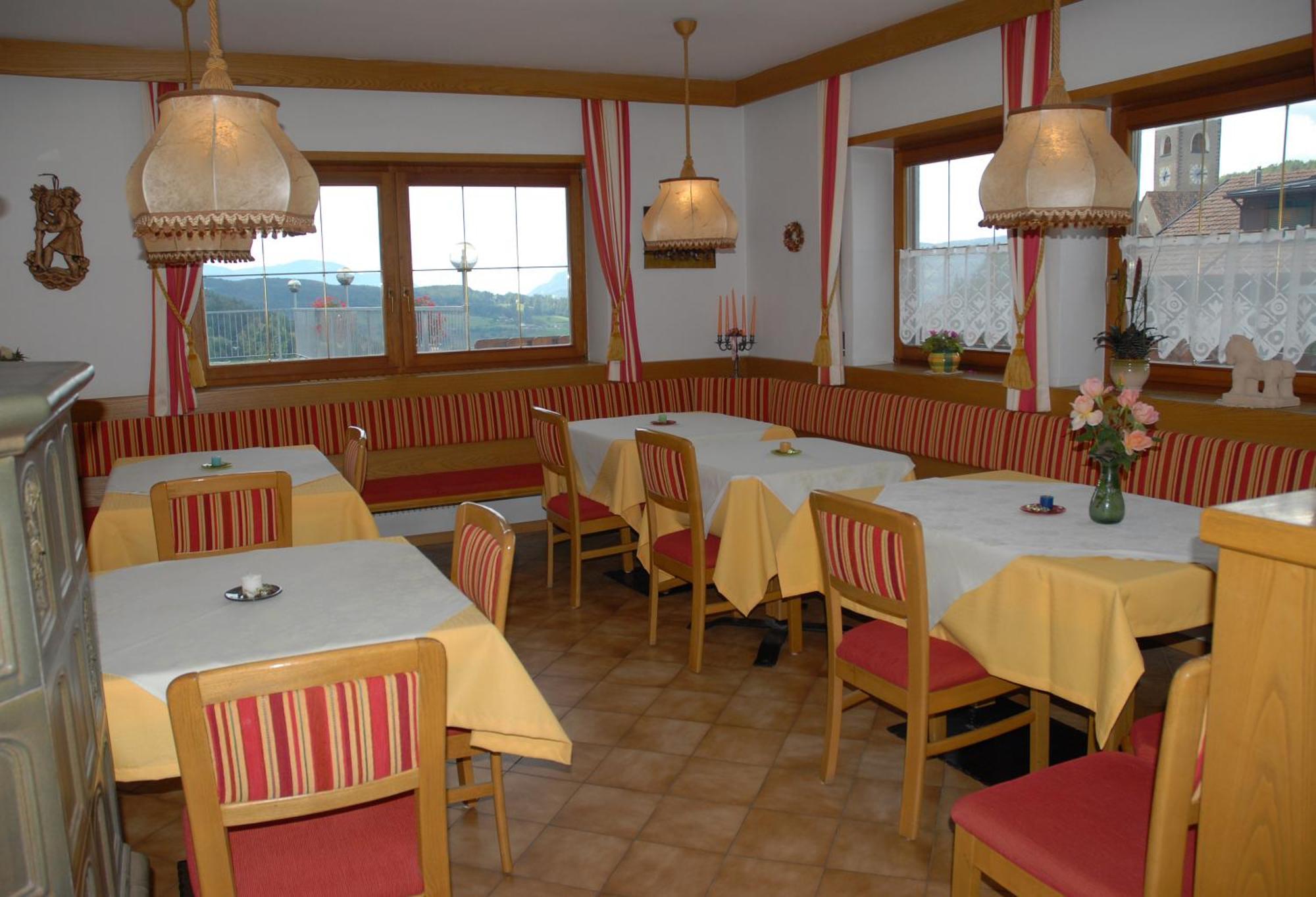 Garni Alpin Hotel Siusi Luaran gambar